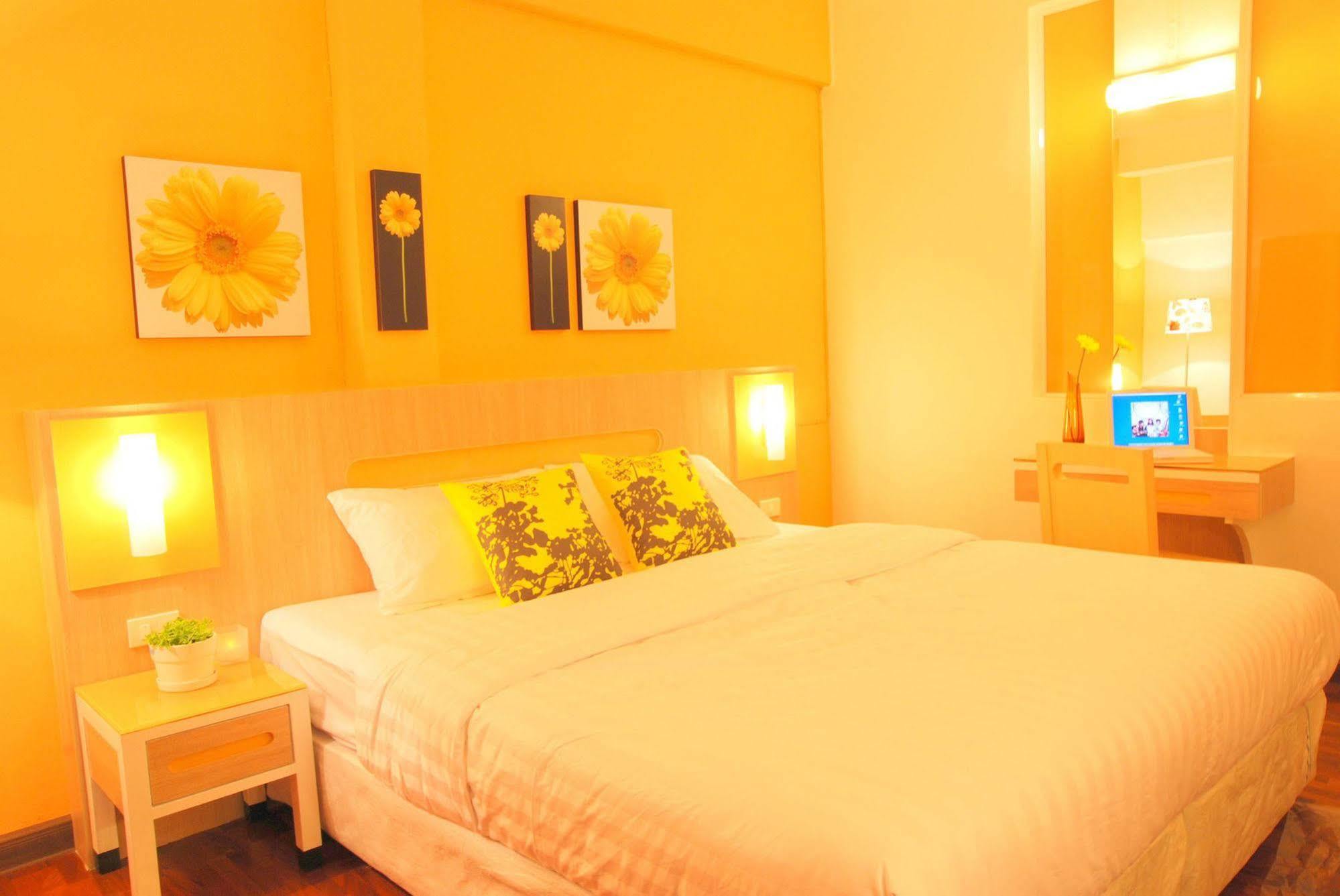 The Inn Saladaeng Bangkok Zewnętrze zdjęcie