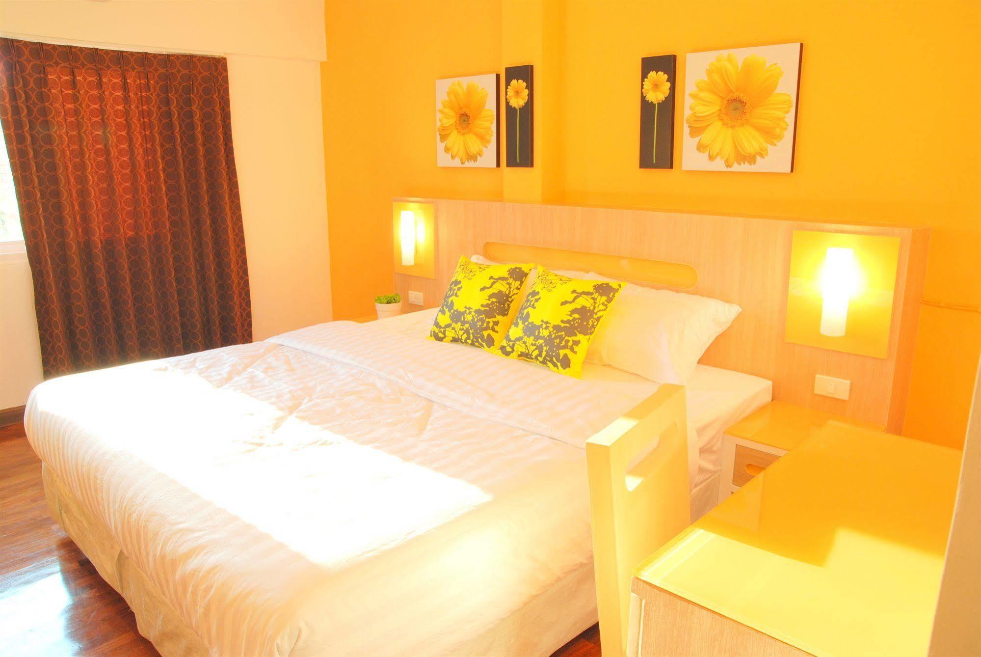 The Inn Saladaeng Bangkok Zewnętrze zdjęcie